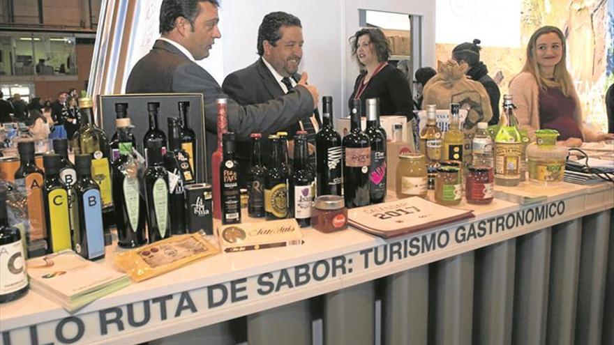 Diputación abre el escaparate de Castellón en Fitur para atraer al máximo de turistas