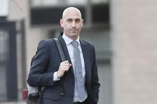 ¿Por qué el juez condena a Rubiales a una pena tan baja y le absuelve de las coacciones?