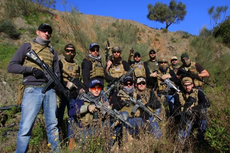 Partida solidaria  de airsoft