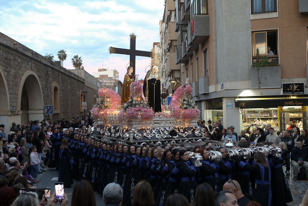 Procesión De la Vera Cruz y las Santas Mujeres el Sábado Santo en Cartagena