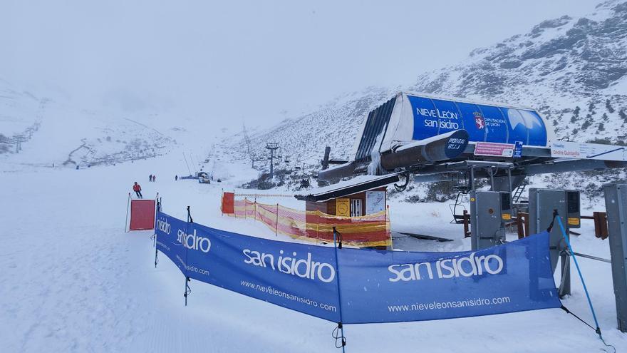 Las estaciones de León superan en 16.400 usuarios a las asturianas en una temporada &quot;atípica&quot;