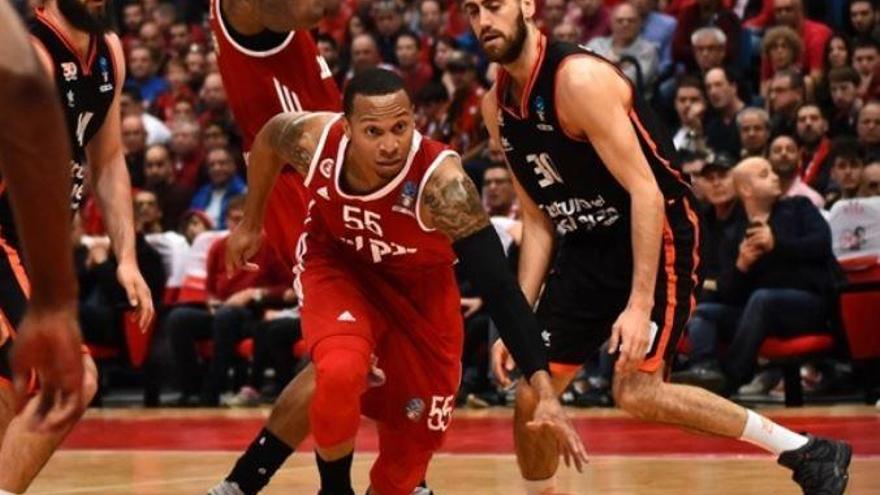 El Hapoel ganó al Valencia.