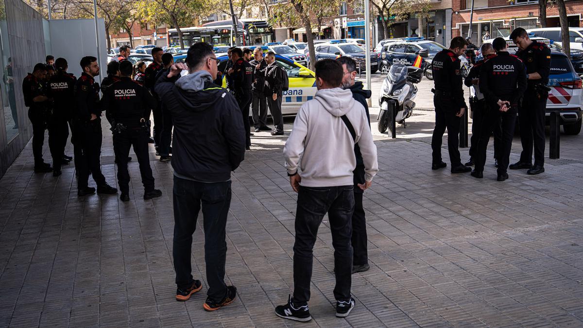 Mil agentes se despliegan en Barcelona, Badalona y LHospitalet en un macrodispositivo contra la multirreincidencia