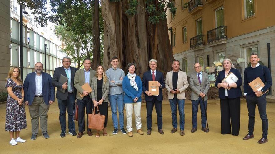 Las Cortes proponen una unidad inspectora contra la economía sumergida en el calzado