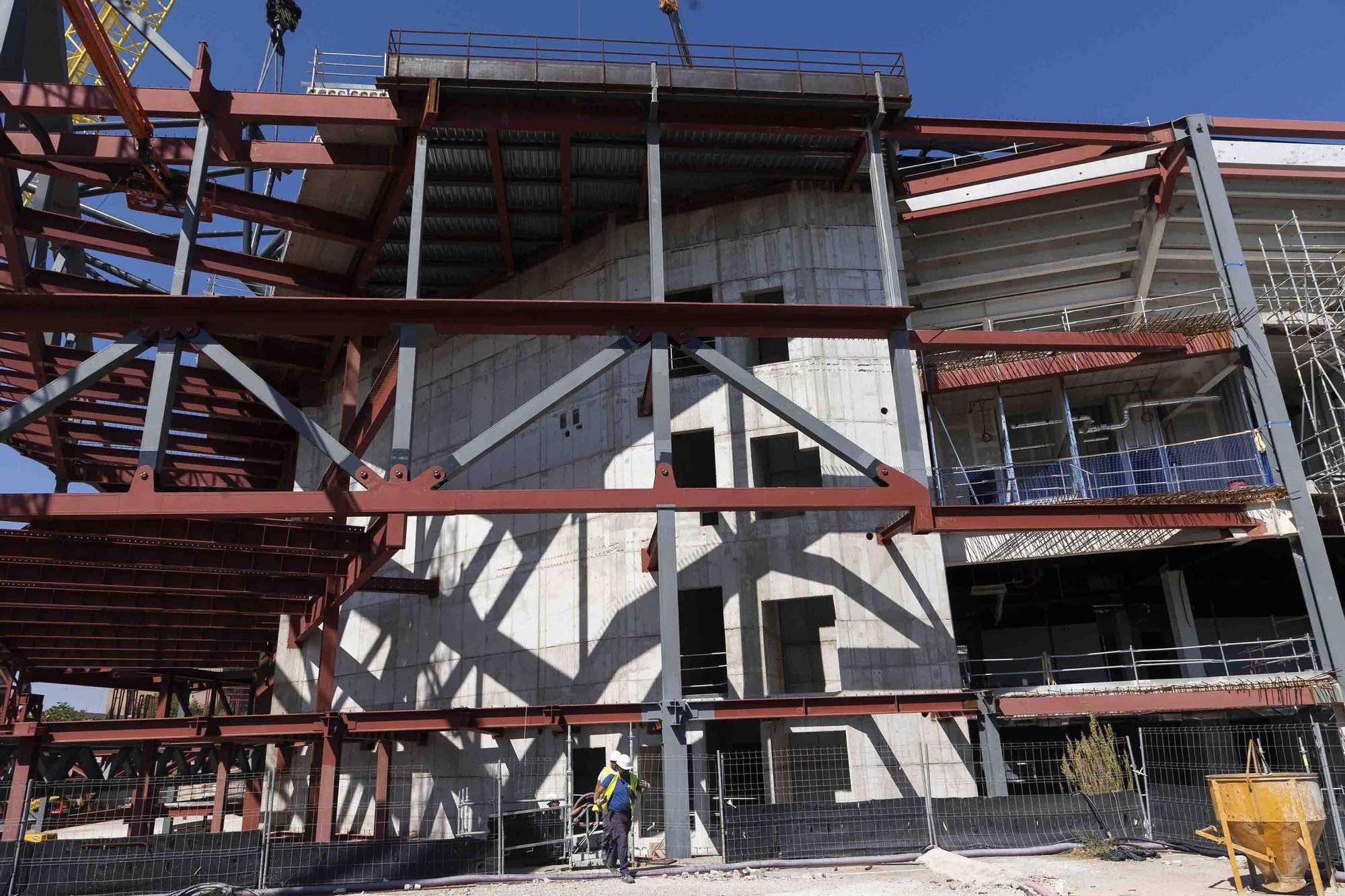 Obras pabellón Roig Arena