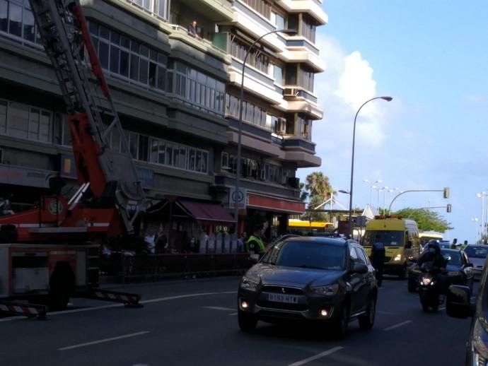 Incendio en la avenida Rafael Cabrera