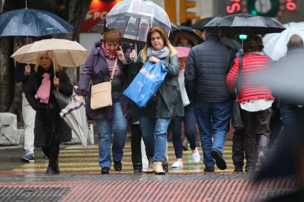 La lluvia llega a Málaga.