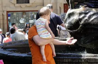 A actual vaga de calor non supera o récord rexistrado en Santiago no ano 1990