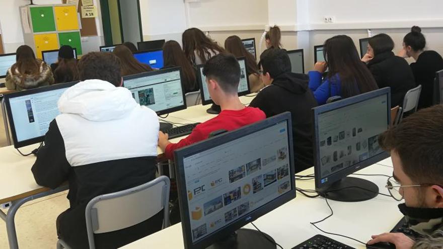 Educación introduce más Informática digital en los centros de FP