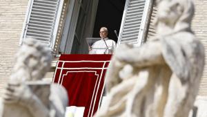 El papa y Abás coinciden en la urgencia de ayudar a Gaza y en la solución de dos Estados