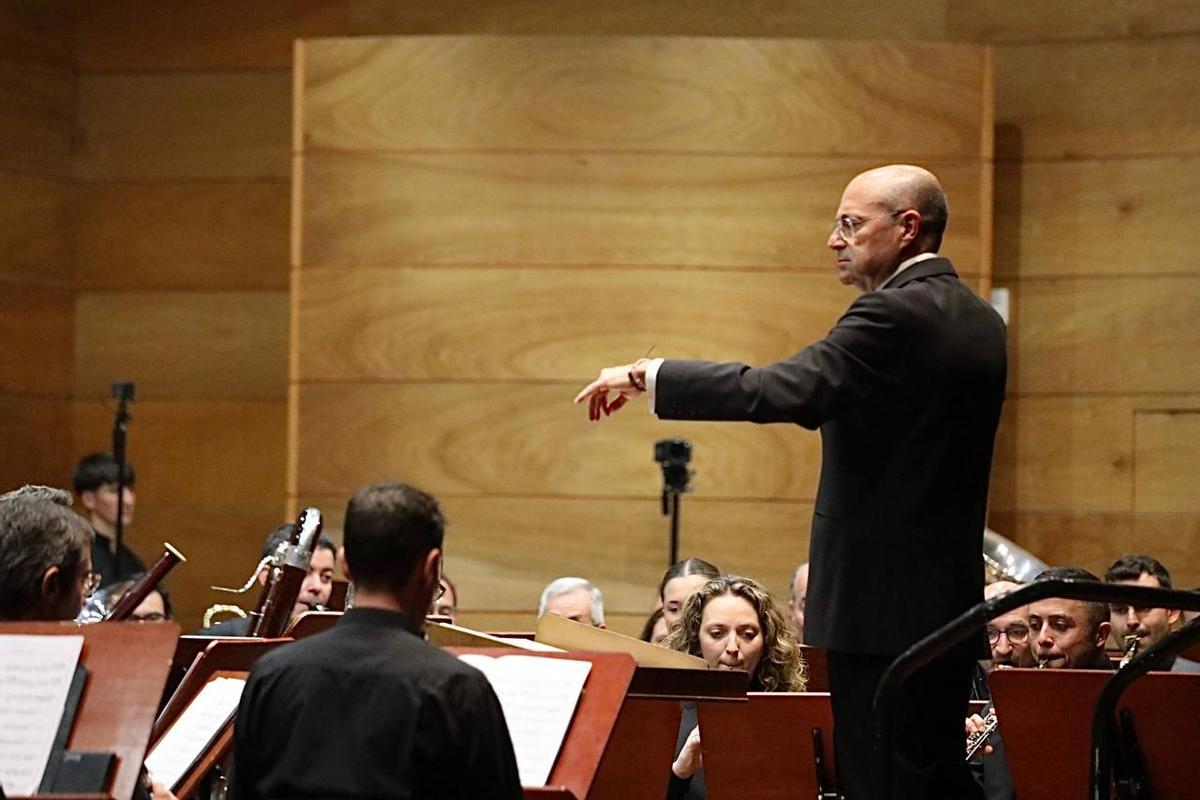 Actuación de la Filarmónica Beethoven Campo de Criptana.