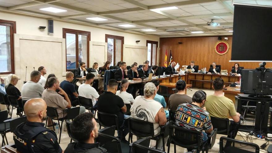 Siete acusados confiesan su implicación en la mayor red de tráfico de éxtasis de Baleares