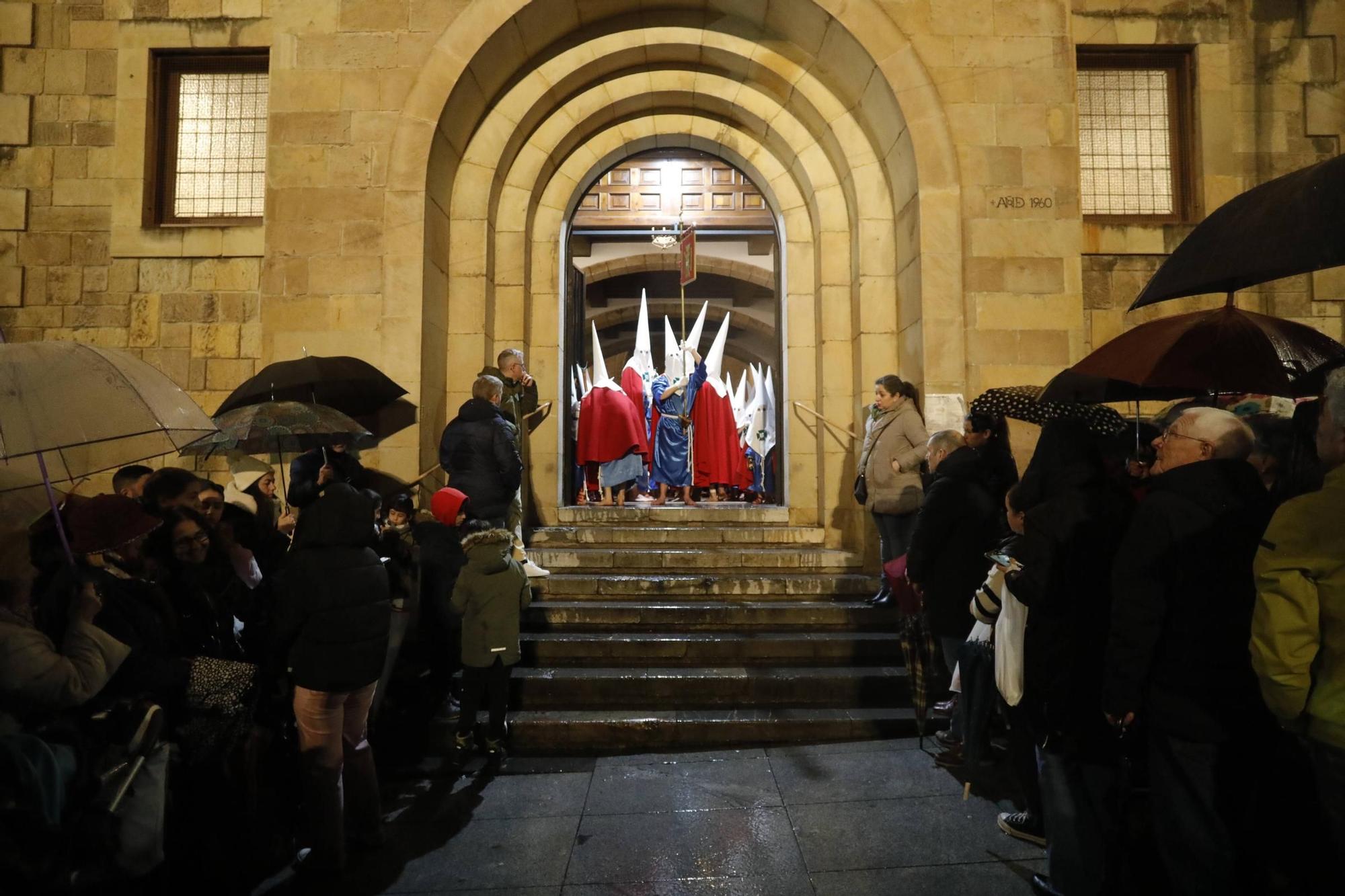 Procesión del Silencio en Avilés