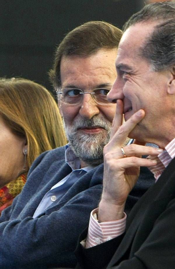 Las imágenes del mitin de la coalición PP-PAR en Zaragoza