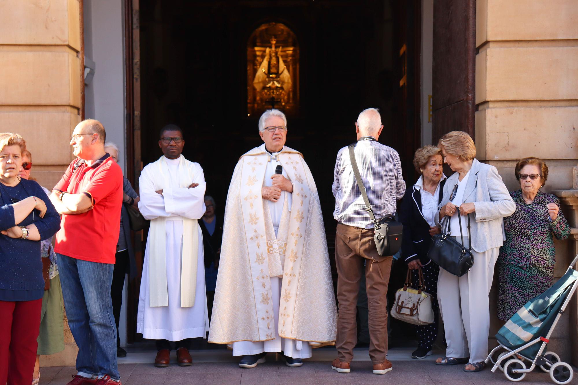 Las imágenes del regreso en romería de la Fuensanta a su santuario