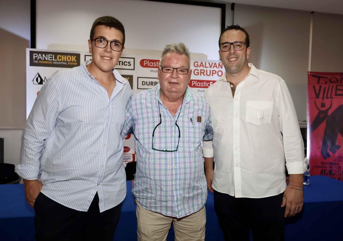 Villena presenta el cartel de la corrida de Manzanares, Roca Rey y Alfredo Bernabéu