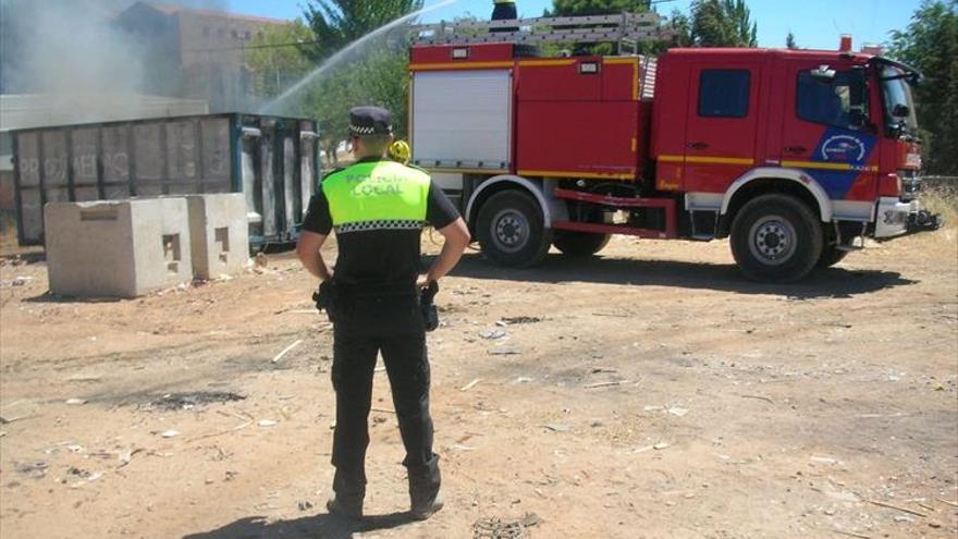 La policía local insta a extremar las medidas para evitar incendios