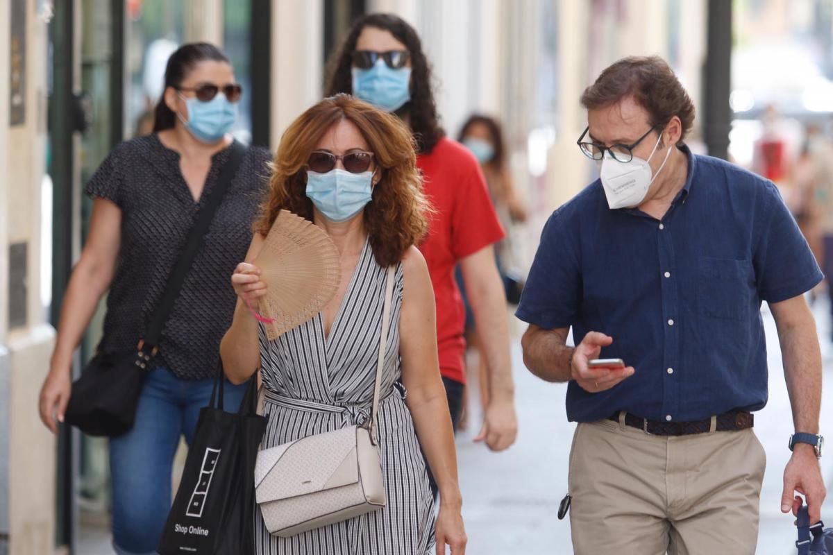 Primer día de mascarillas obligatorias en Córdoba