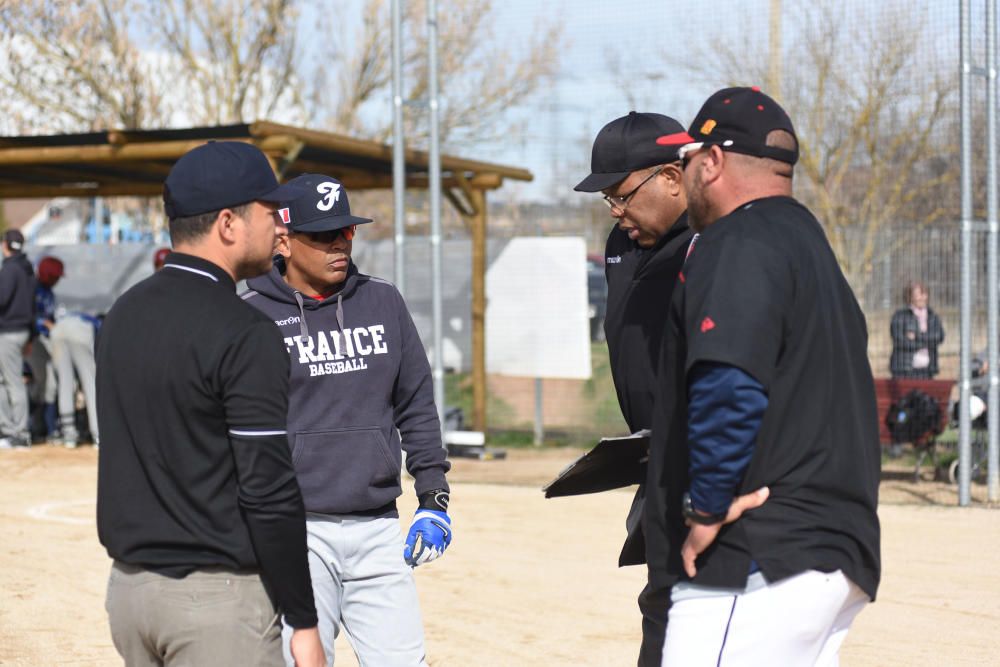 Inauguració del camp de beisbol del Congost