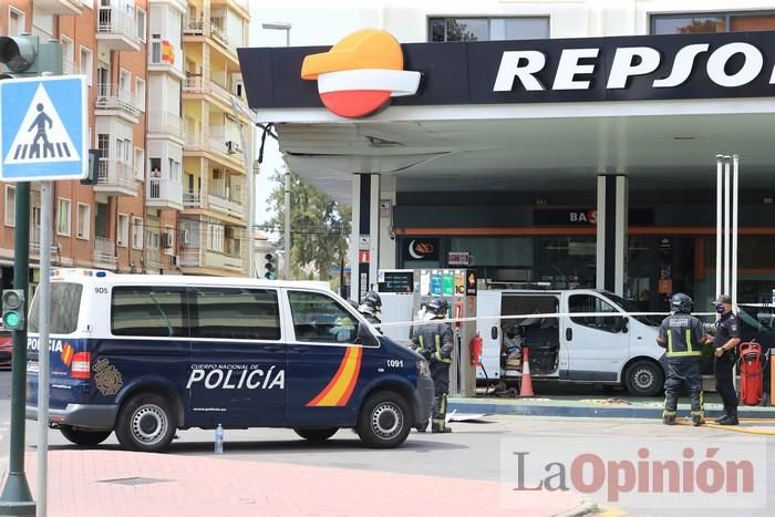 Explosión en una gasolinera de Cartagena