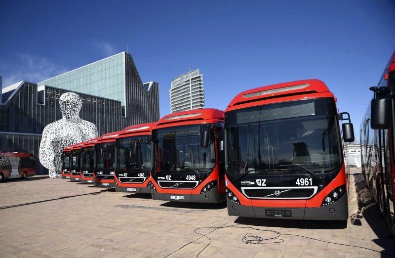 Presentación de la nueva flota de autobuses híbridos de Zaragoza