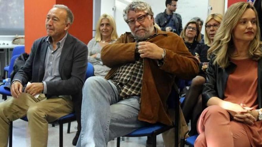 Antoni Poveda (esquerra) i Antonio Balmón (dreta) en un acte del PSC