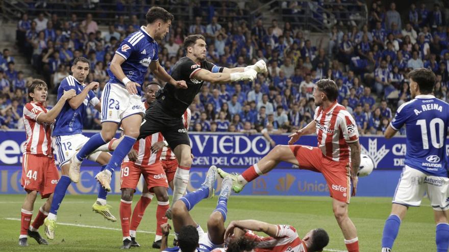 El análisis de Melchor Fernández Díaz sobre el derbi asturiano: "Con la vista hacia arriba"