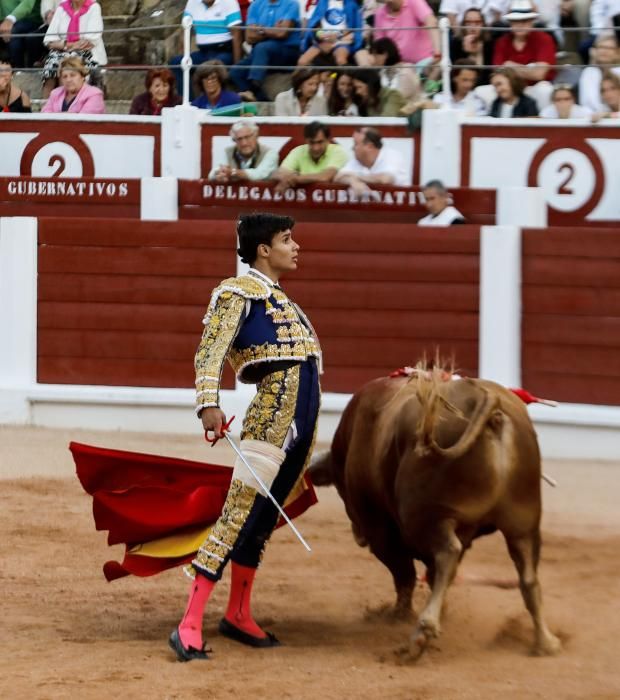 Novillada en El Bibio en la Feria de Begoña 2018.