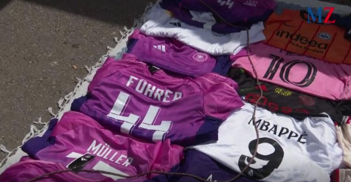 Camisetas nazis en el Ballermann: "Porque mola y estoy en Mallorca"