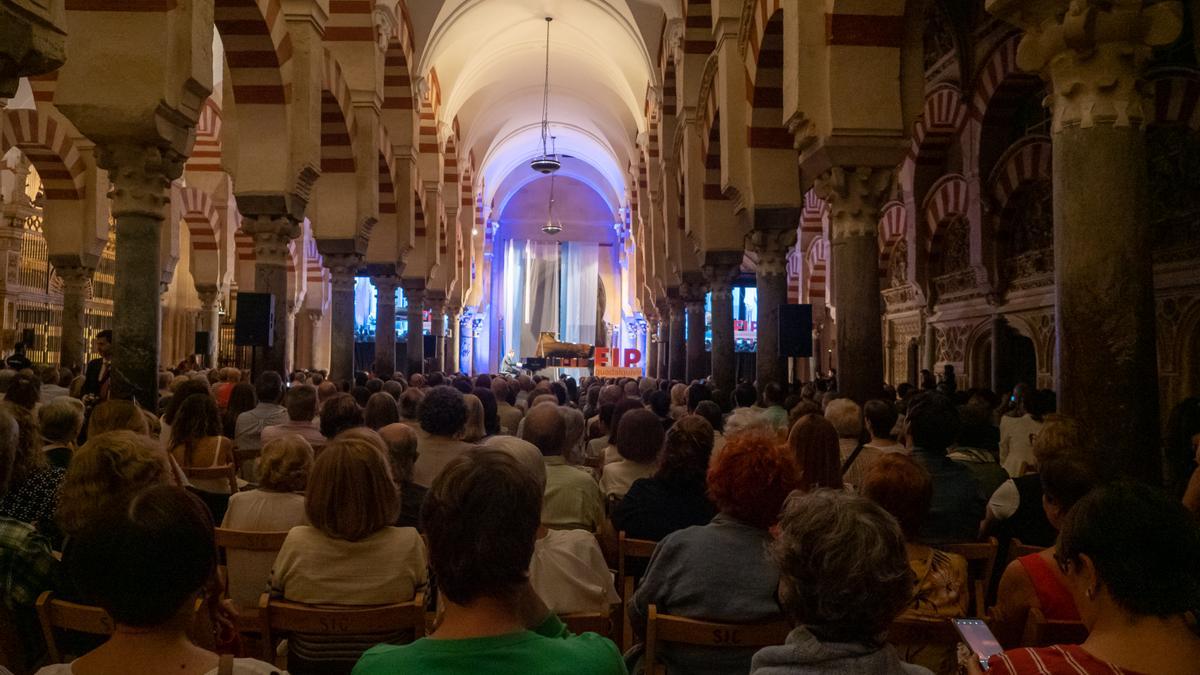Imagen de un concierto de la pasada edición del Festival de Piano Guadalquivir celebrado en la Mezquita catedral.