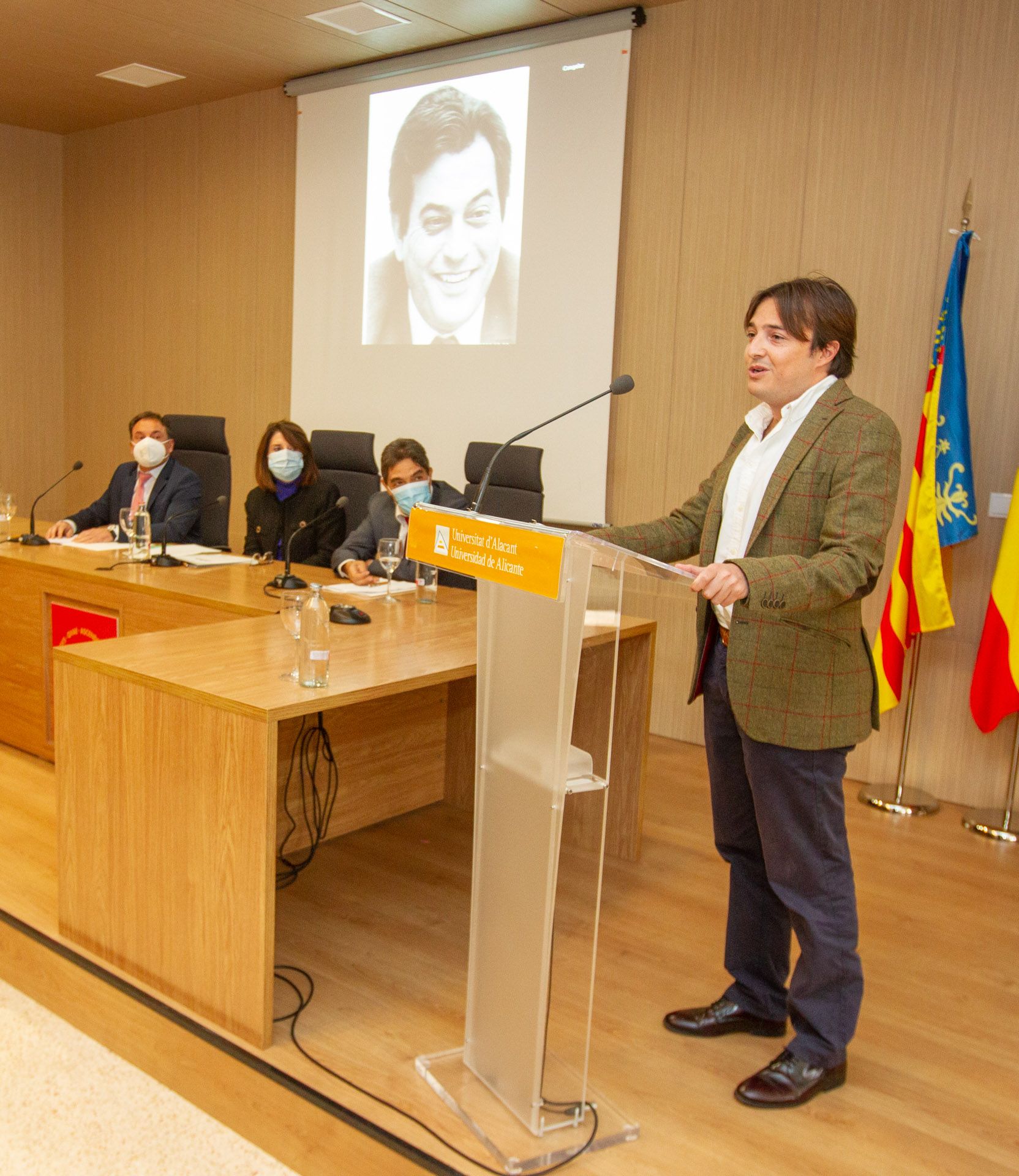 Homenaje a Vicente Gimeno Sendra en la Universidad de Alicante