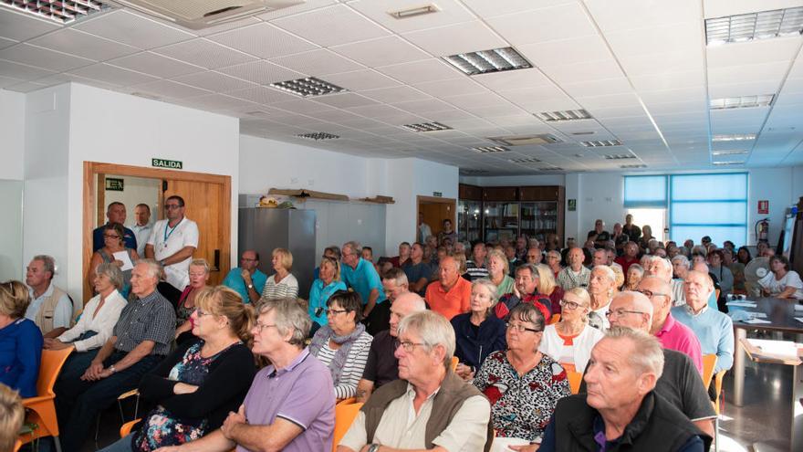 Los británicos residentes en Mazarrón conocen los detalles del Brexit.