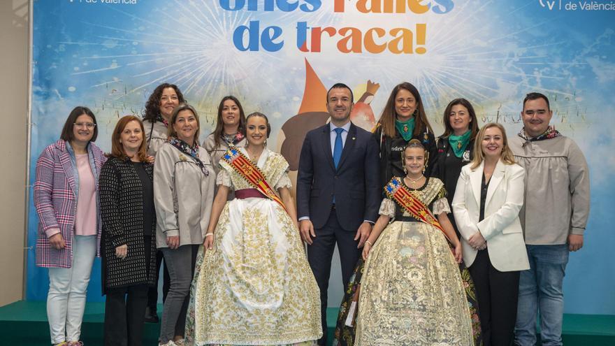 La Diputación arropa a las Fallas de la Ribera