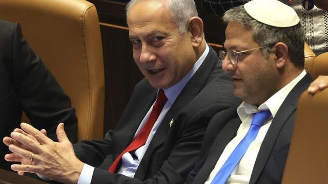 El primer ministre israelià, Benjamin Netanyahu, i el seu ministre de Seguretat Nacional, Itamar Ben Gvir. | ABIR SULTAN / EFE