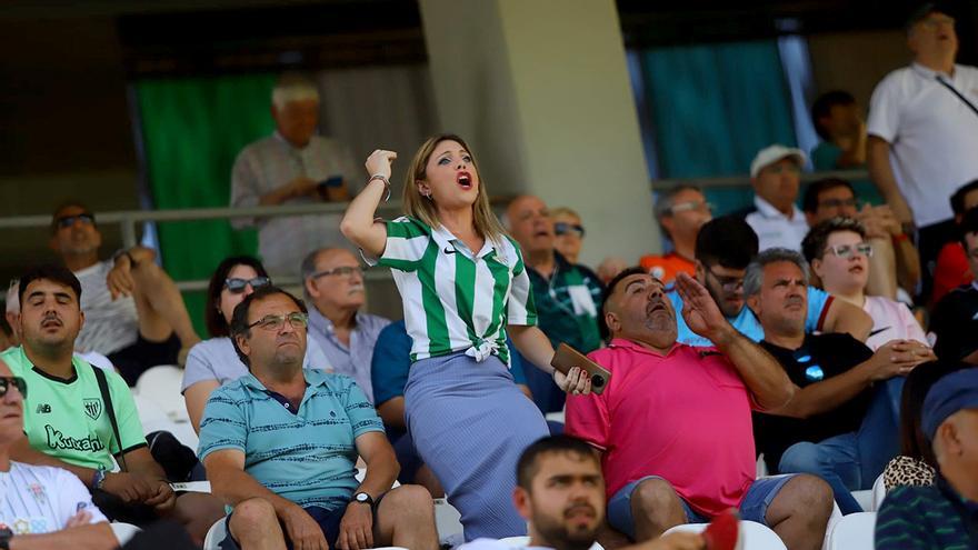 Las imágenes de la afición en el Córdoba CF - San Fernando