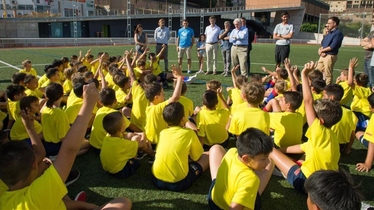 El Dr. Valentí Fuster visitó la sede de Cardona