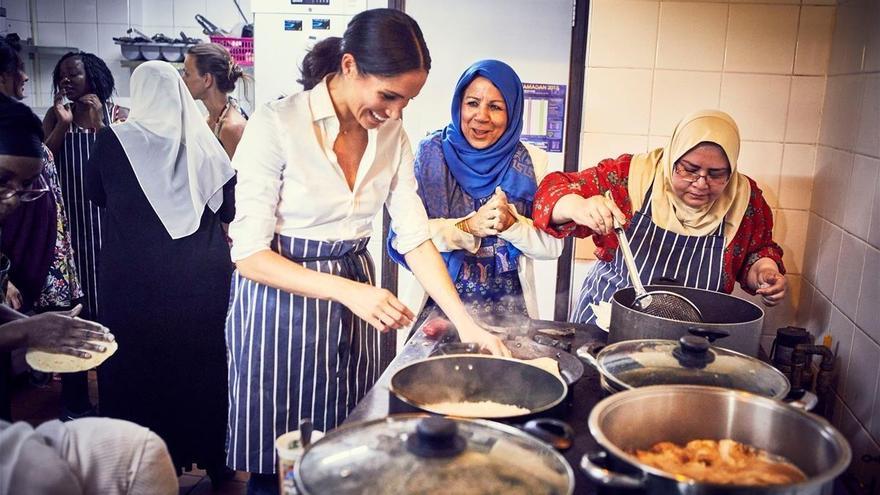 Meghan Markle apoya un proyecto de cocina comunitaria