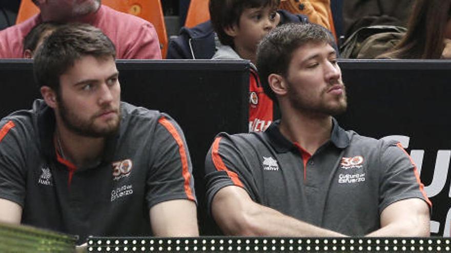 Tobey y Kravtsov, siguiendo el choque ante el Obradoiro.