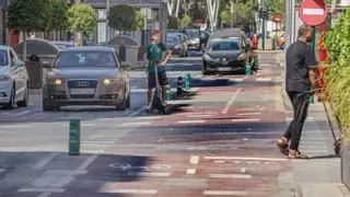 Compromís per Elx se ampara en el Ministerio de Transportes y defiende su idea de carriles bici: "Ningún informe dice que las ciclo calles sean seguras"