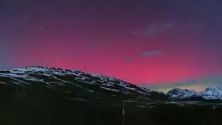 Una aurora boreal sorprende desde los cielos de gran parte de España