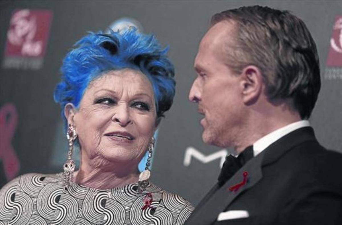 Lucía Bosé i el seu fill Miguel, els líders del clan, ara fan pinya. Lucía Bosé i el seu fill Miguel, els líders del clan, ara fan pinya.