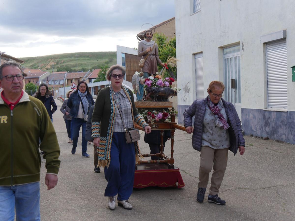 GALERÍA | La Fiesta de San Isidro en Camarzana de Tera, en imágenes