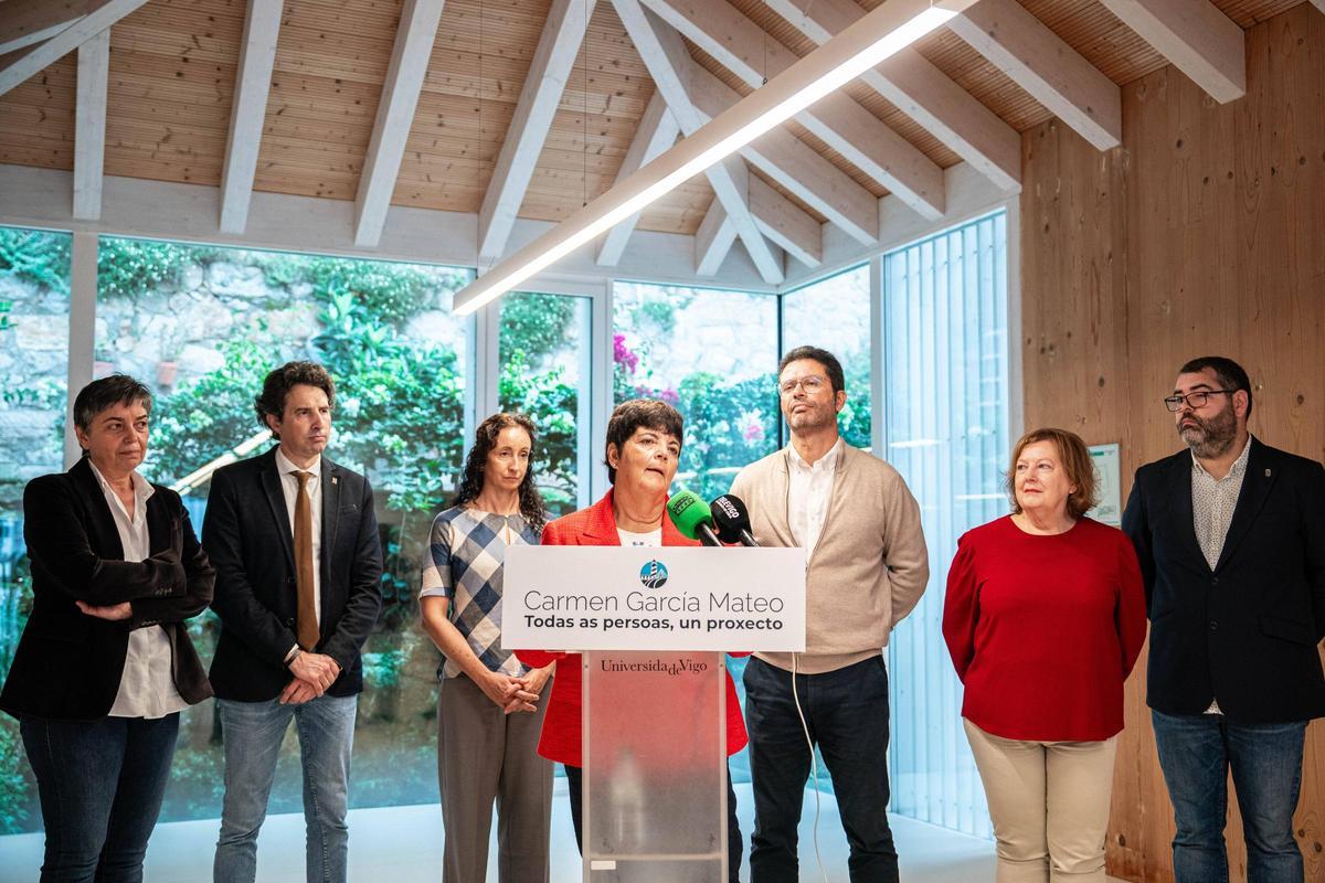 La catedrática de Telecomunicaciones Carmen García Mateo presentó ayer oficialmente su candidatura al Rectorado.