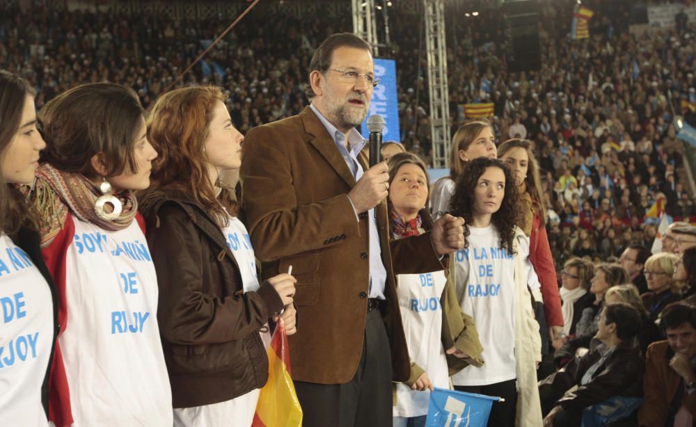 El mítin de Camps y Rajoy en la plaza de toros de València que se pagó en negro