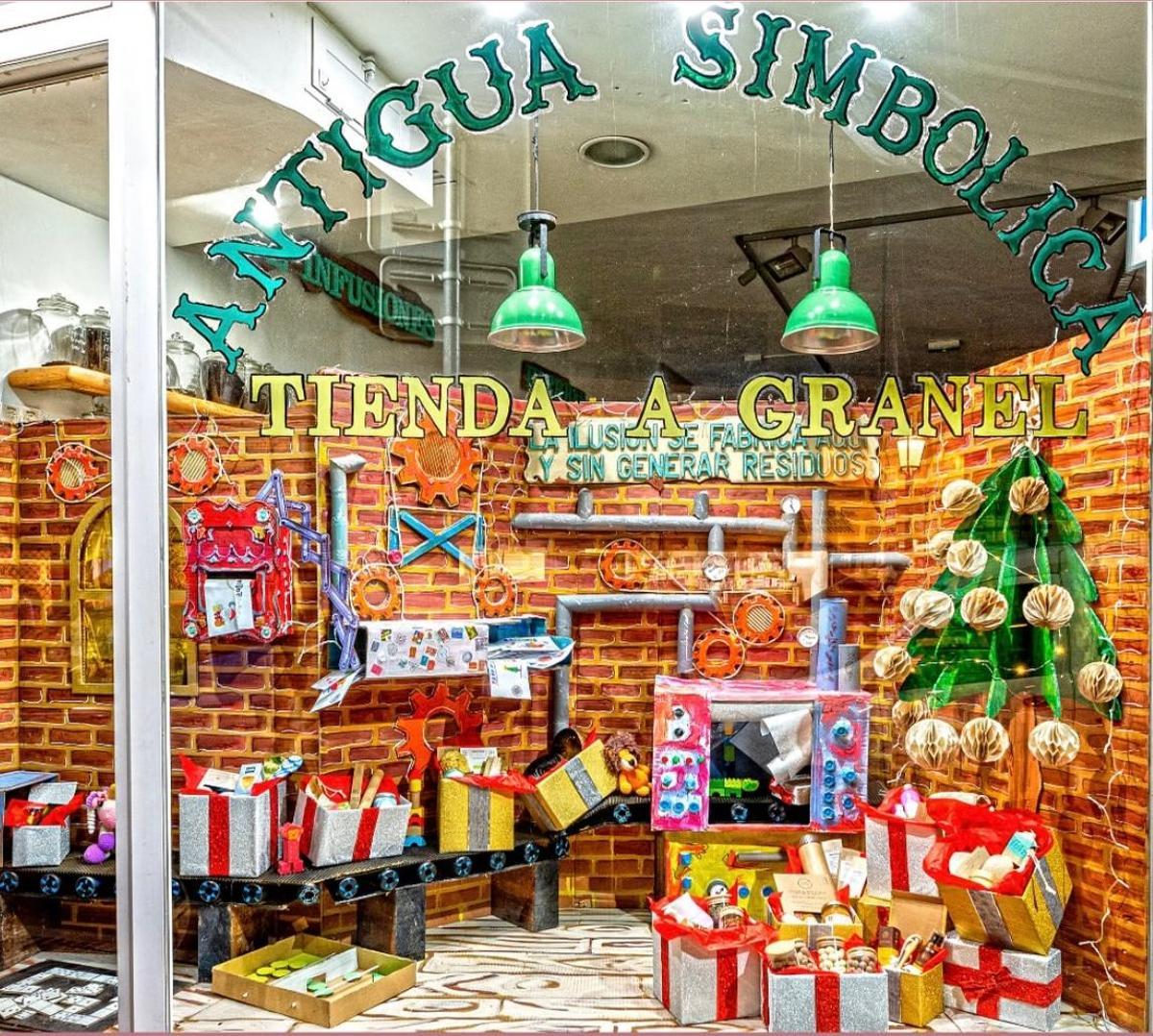 Premios de Escaparatismo Navideño: Tienda Antigua Simbólica
