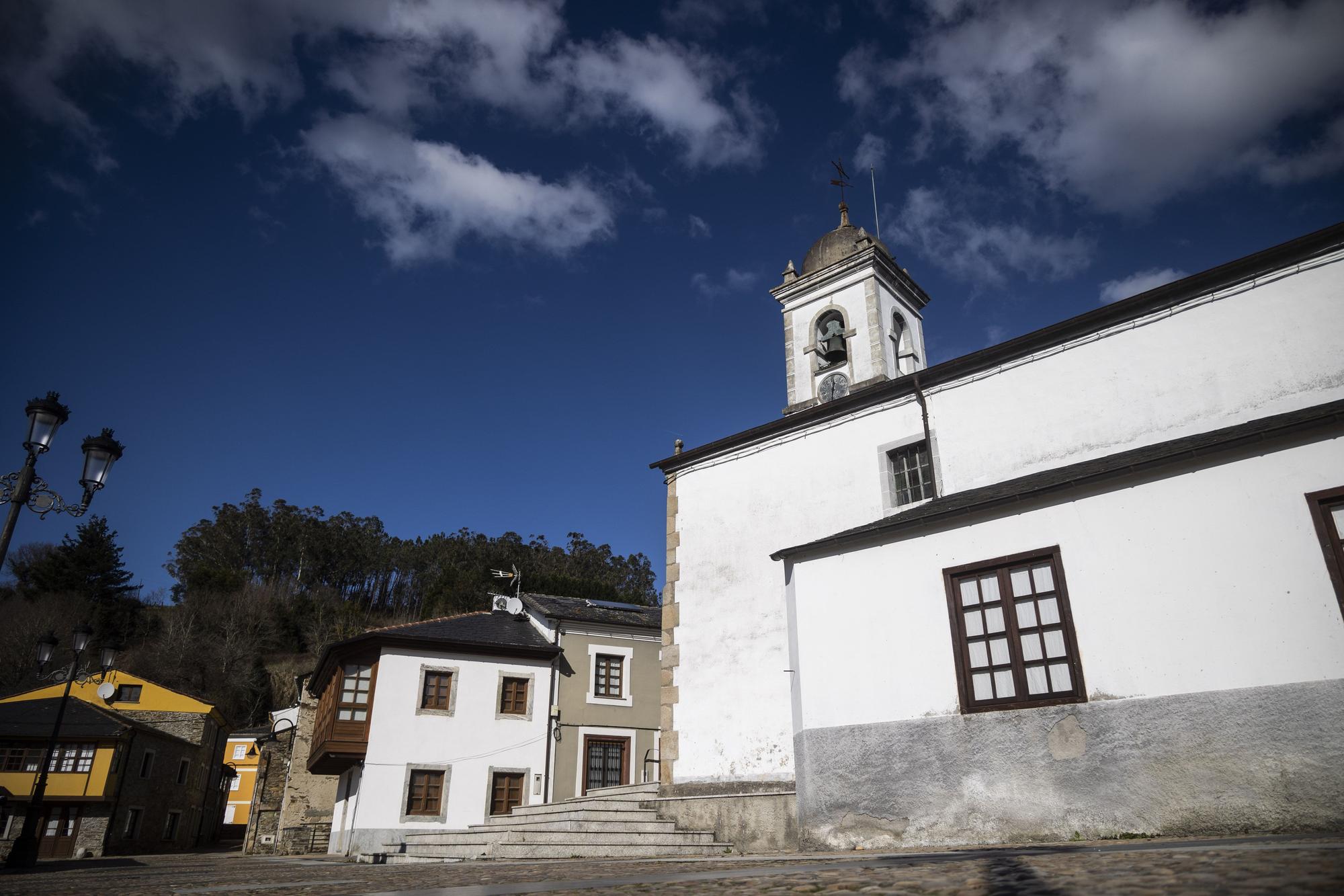 Asturianos en Vegadeo, un recorrido por el municipio