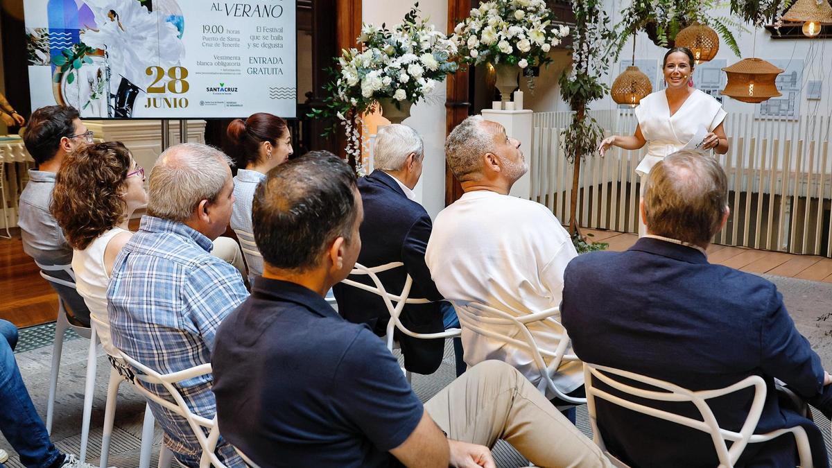 Presentación de la fiesta de Bienvenida al Verano de Santa Cruz.