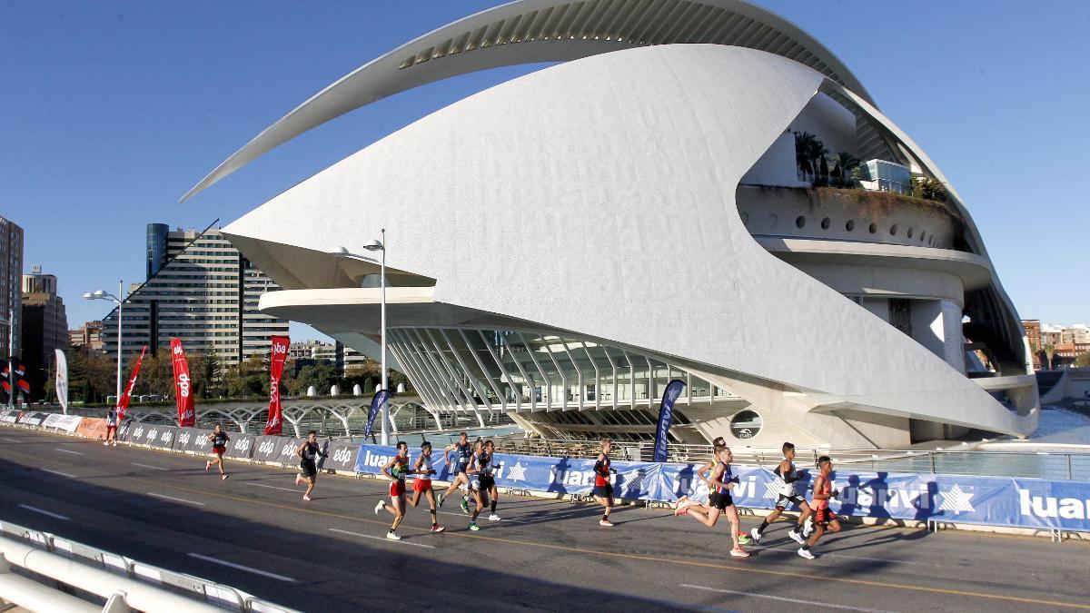 Maratón Valencia 2020: las imágenes del maratón y el Medio Maratón