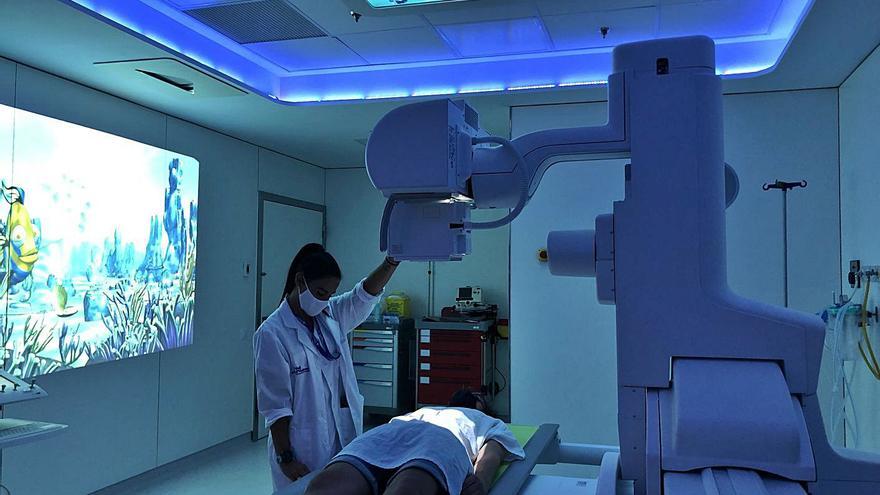 El Vall d’Hebron estrena un nou espai de radiologia pediàtrica amb vídeo i so