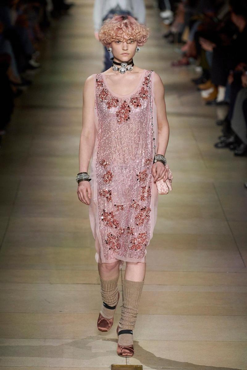 Miu Miu otoño invierno 2022 23 bailarinas tendencia balletcore